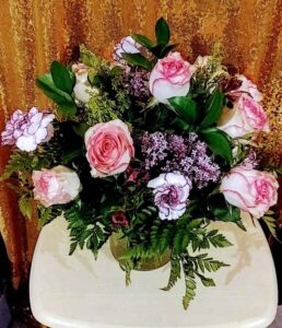 CUSTOM FLORAL ARRANGEMENTS